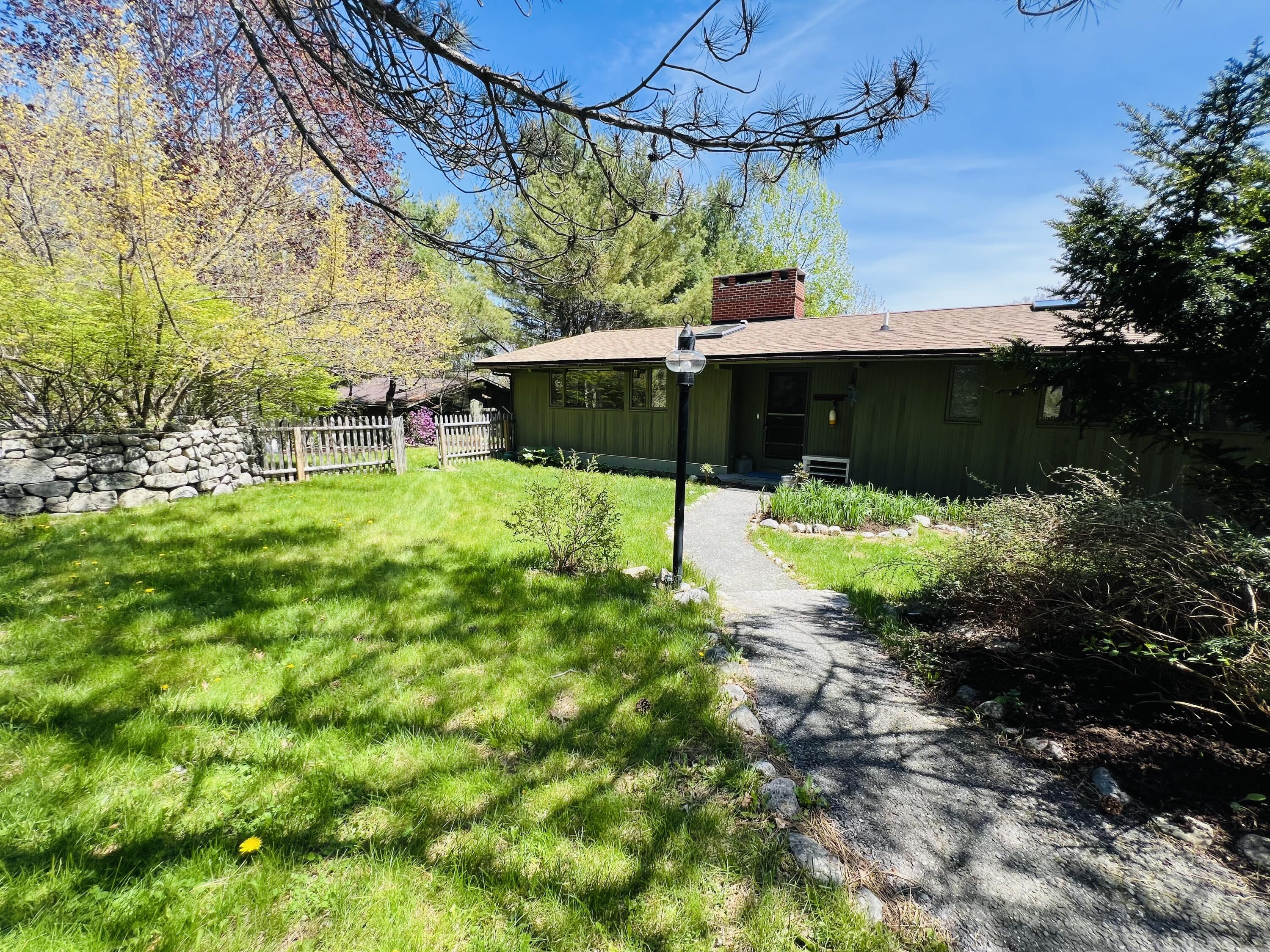 90 North Sedgwick Road Sedgwick, ME 04676 - Photo 4 of 67 IMG_3475