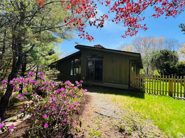 $575,000 | 90 North Sedgwick Road, Sedgwick, ME 04676