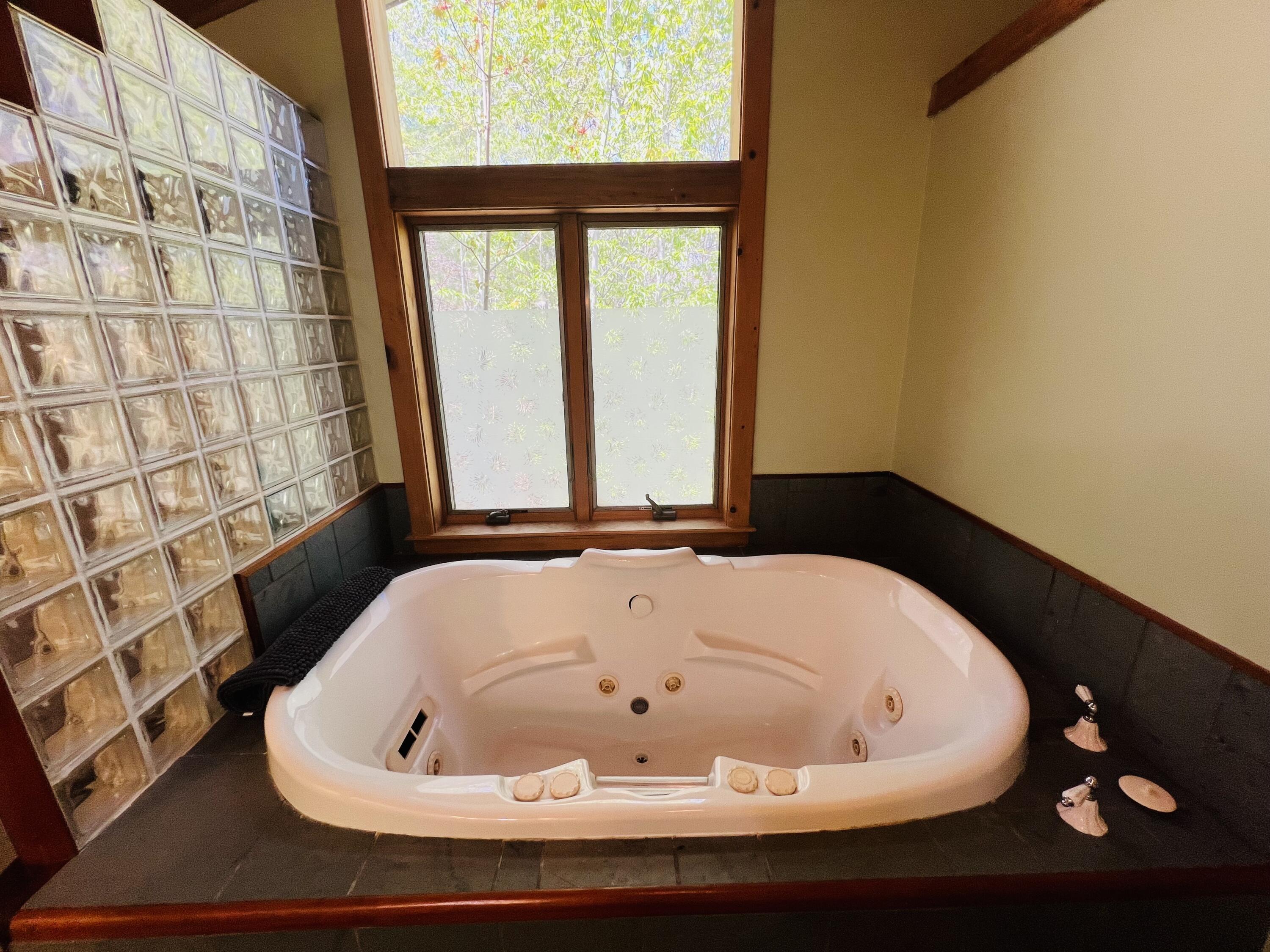 90 North Sedgwick Road Sedgwick, ME 04676 - Photo 54 of 67 IMG_3535