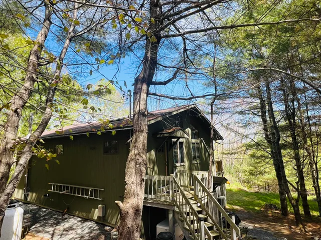 $575,000 | 90 North Sedgwick Road, Sedgwick, ME 04676