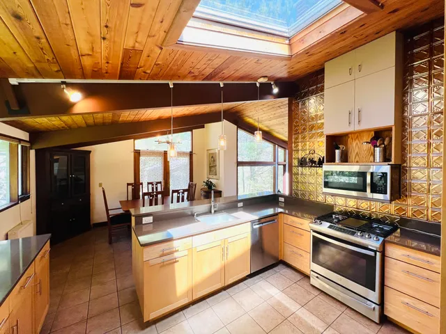 $575,000 | 90 North Sedgwick Road, Sedgwick, ME 04676