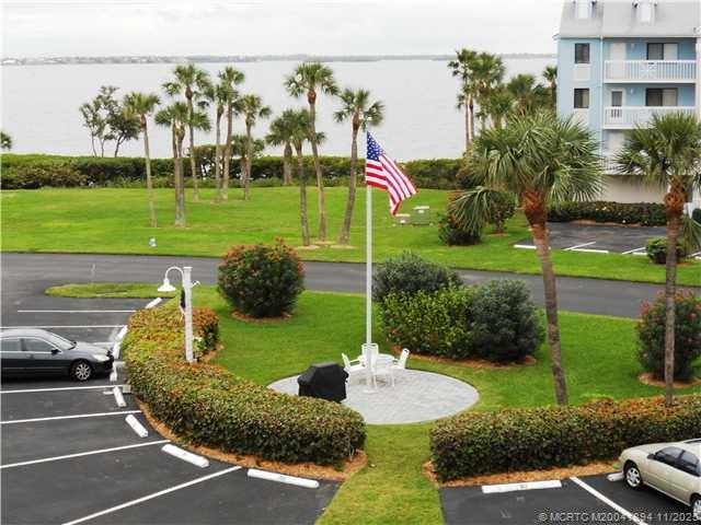 40 Northeast Plantation Road, Unit 209 Stuart, FL 34996 - Photo 2 of 36