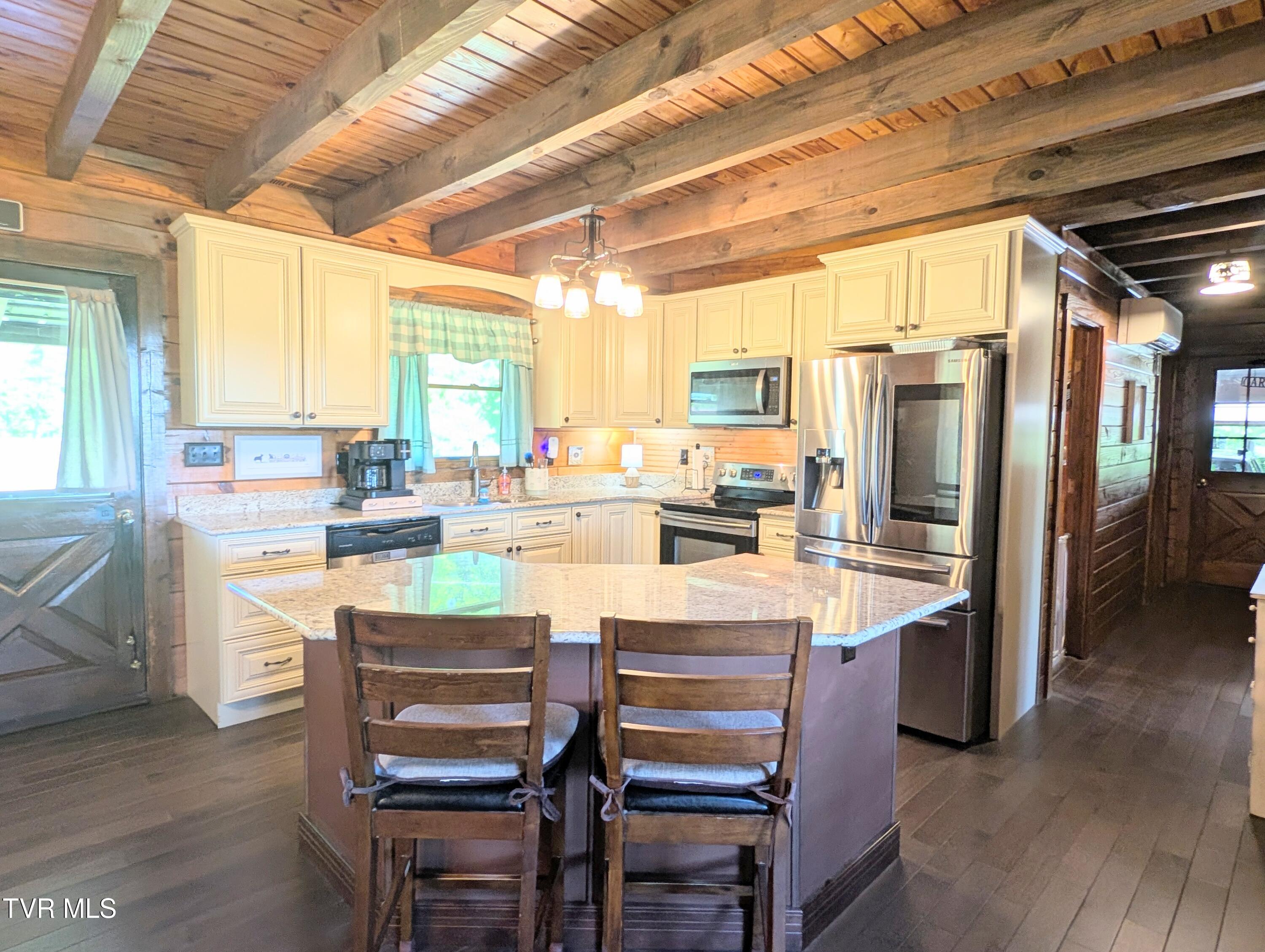 3524 Fairfax Road Coeburn, VA 24230 - Photo 18 of 41 1000022189