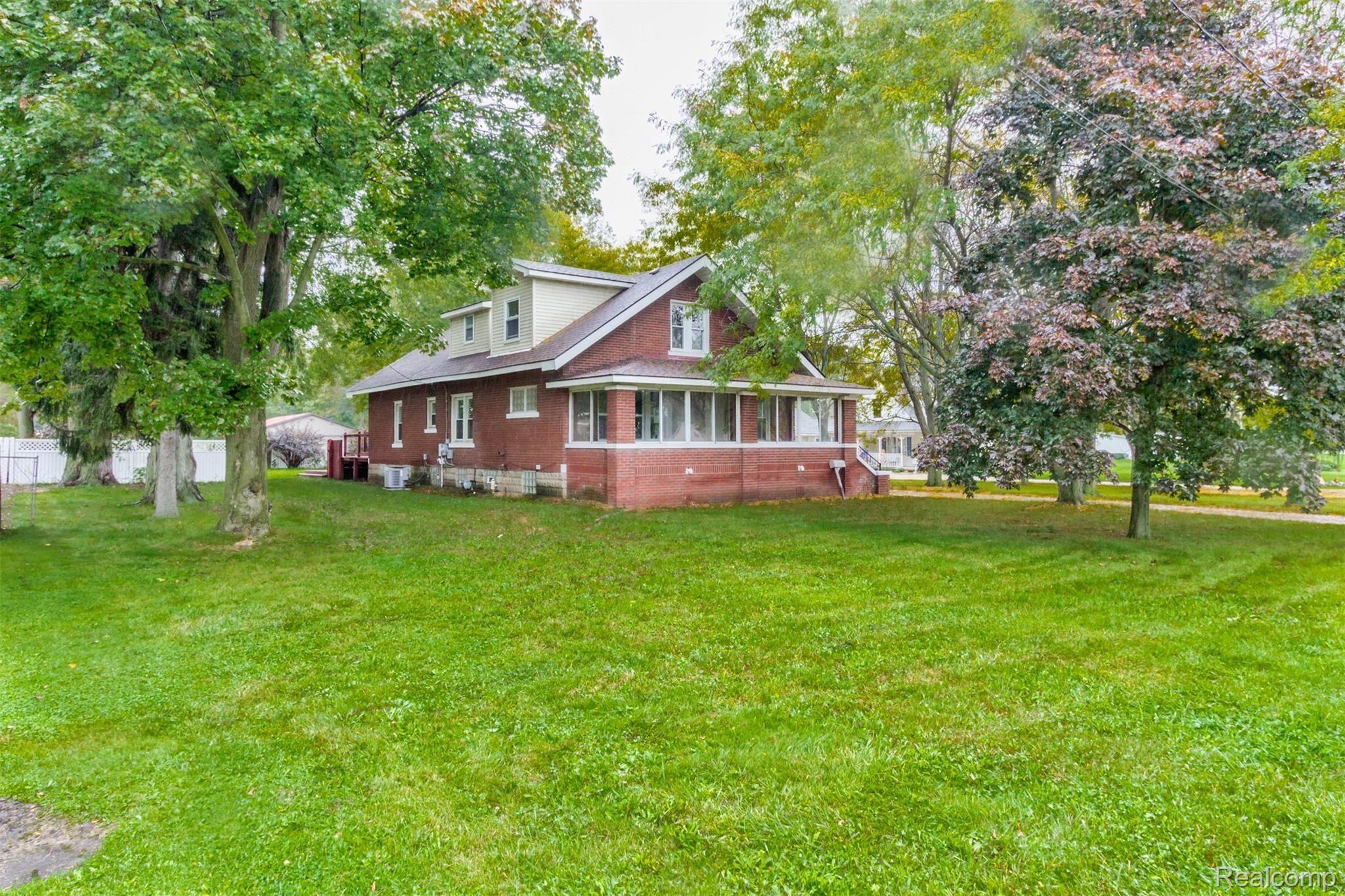 26403 Inkster Road Flat Rock, MI 48134 - Photo 39 of 41 39.jpg
