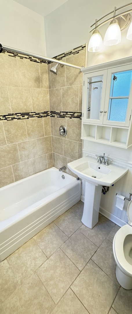 7250 South Merrill Avenue Chicago, IL 60649 - Photo 12 of 24