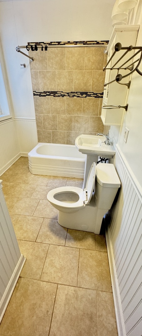 7250 South Merrill Avenue Chicago, IL 60649 - Photo 13 of 24