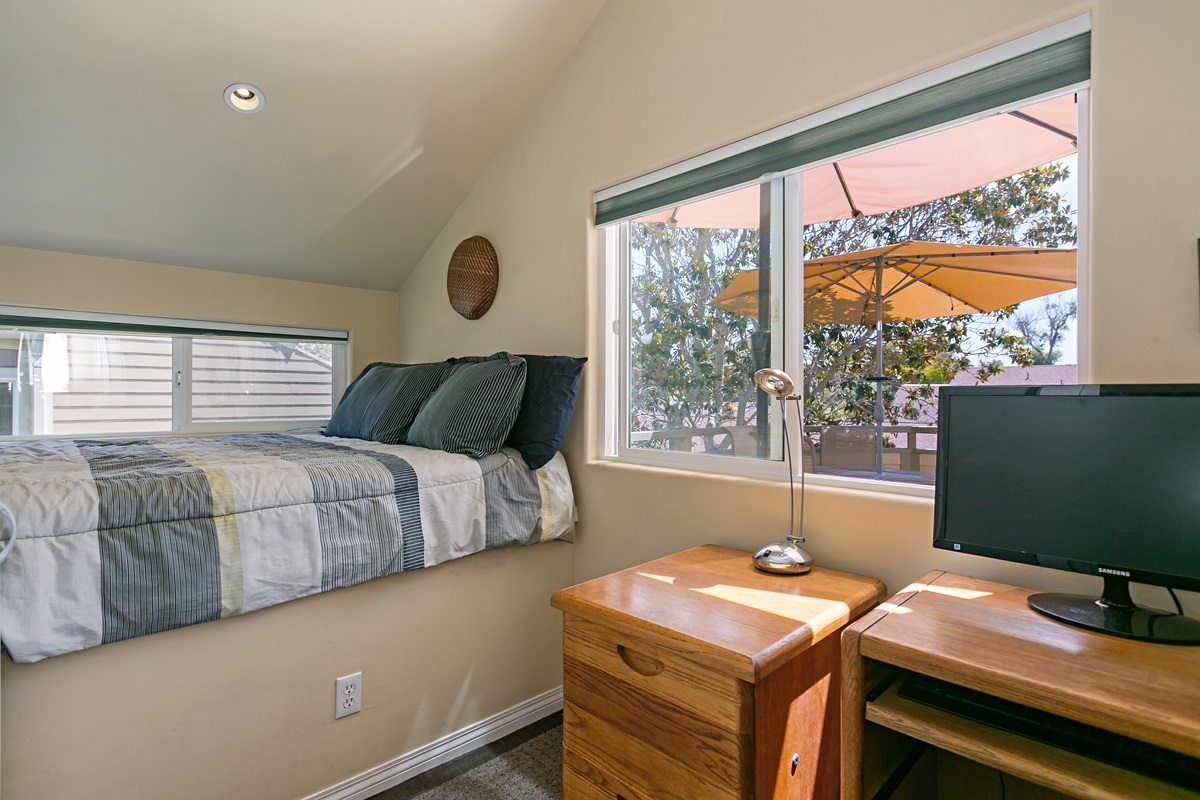 1712 Kennington Road Encinitas, CA 92024 - Photo 17 of 25