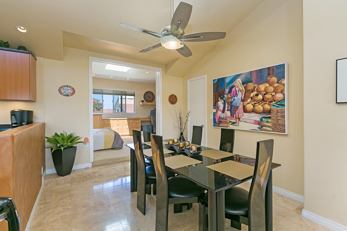 1712 Kennington Road Encinitas, CA 92024 - Photo 5 of 25