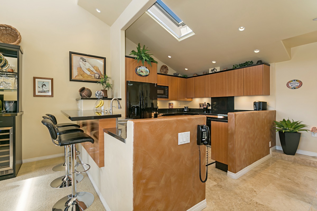 1712 Kennington Road Encinitas, CA 92024 - Photo 7 of 25