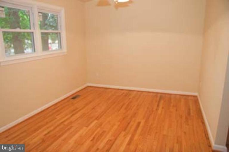 3813 Janbrook Road Randallstown, MD 21133 - Photo 6 of 20 Dining Room