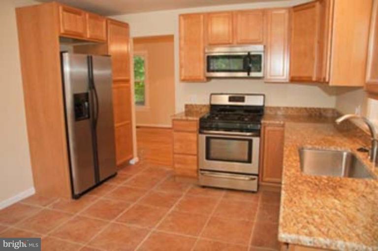 3813 Janbrook Road Randallstown, MD 21133 - Photo 8 of 20 Kitchen #2