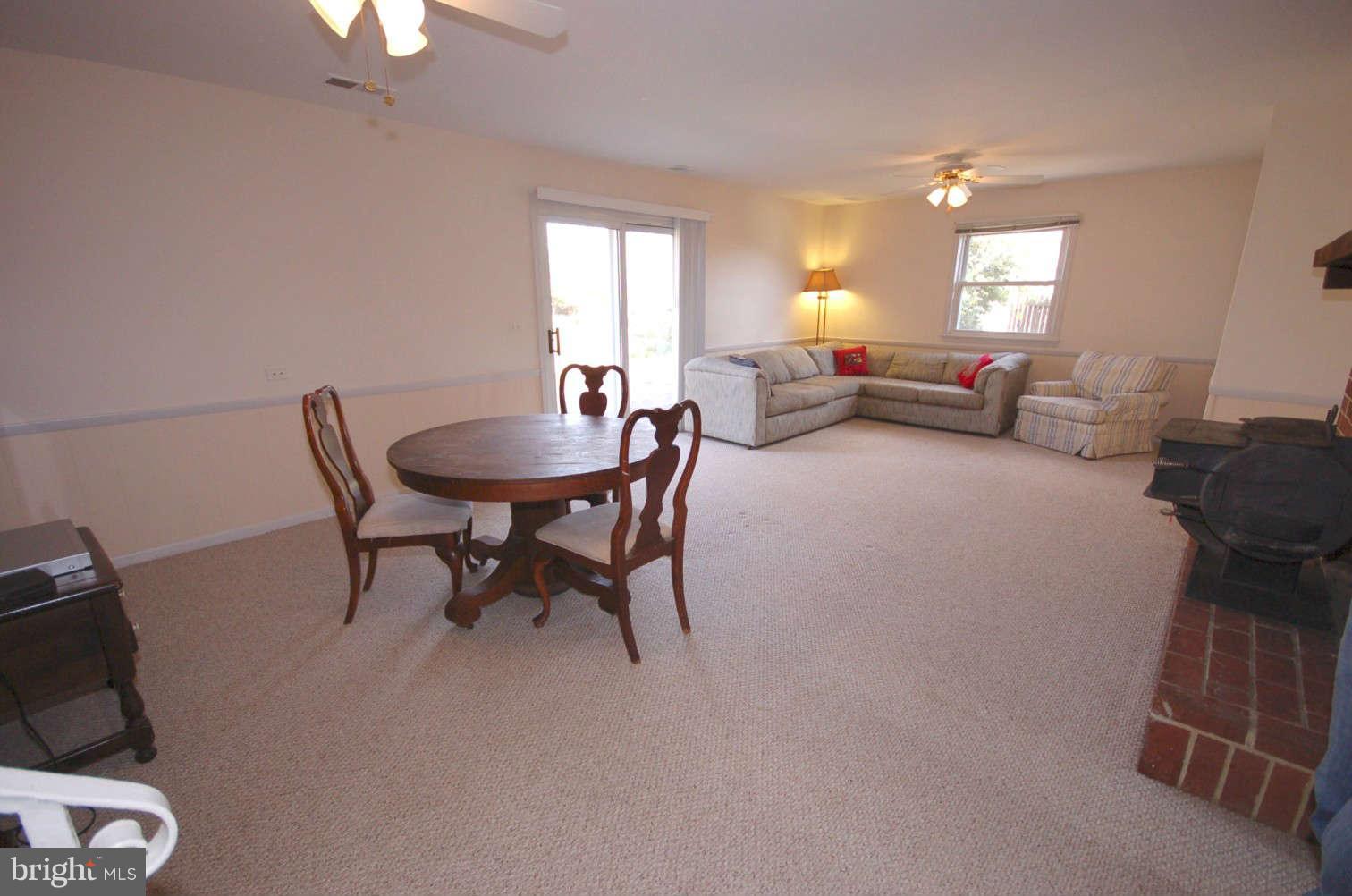3124 Castleleigh Road Silver Spring, MD 20904 - Photo 16 of 30 Family Room