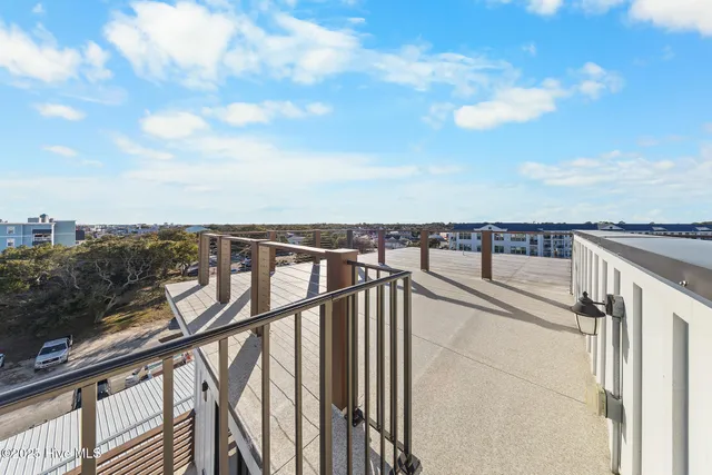 $899,900 | 906 St Joseph Street, Unit 1, Carolina Beach, NC 28428