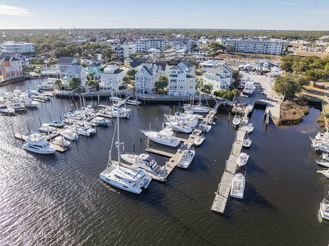 $899,900 | 906 St Joseph Street, Unit 1, Carolina Beach, NC 28428