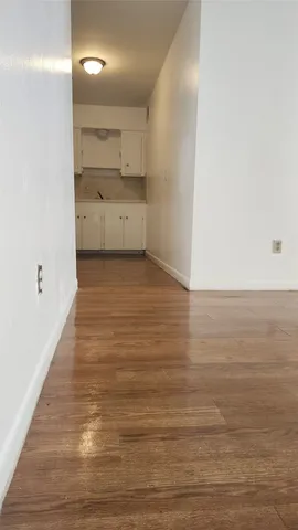 $950 | 105 Avondale Street, Unit 16, Houston, TX 77006