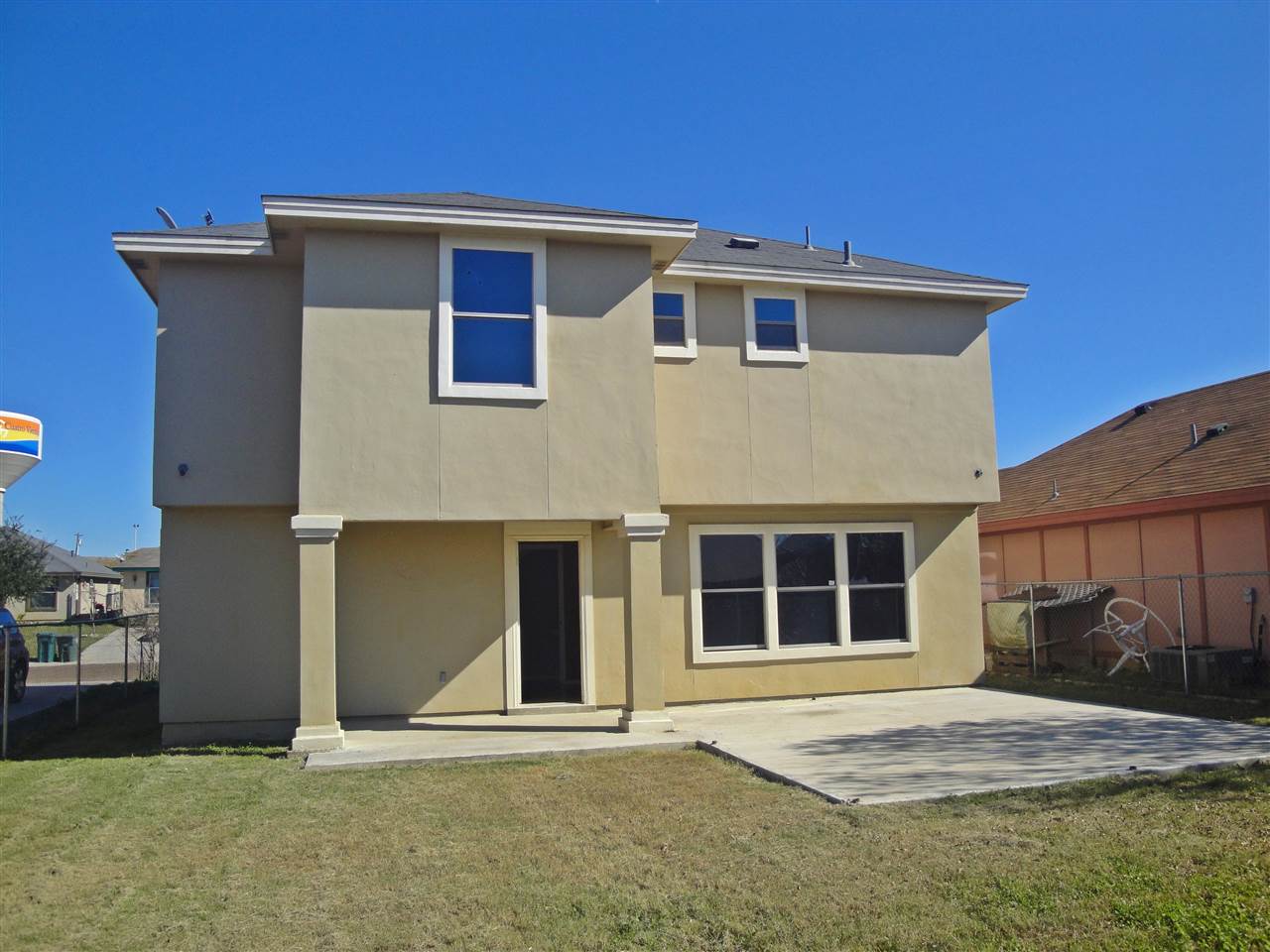 4440 Vientos Road Laredo, TX 78046 - Photo 12 of 12 Gallery Image 12