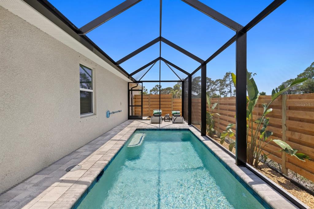 1190 Euclid Road Venice, FL 34293 - Photo 9 of 100