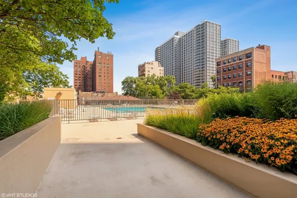 $165,000 | 4343 North Clarendon Avenue, Unit 2505, Chicago, IL 60613