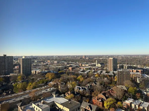 $165,000 | 4343 North Clarendon Avenue, Unit 2505, Chicago, IL 60613