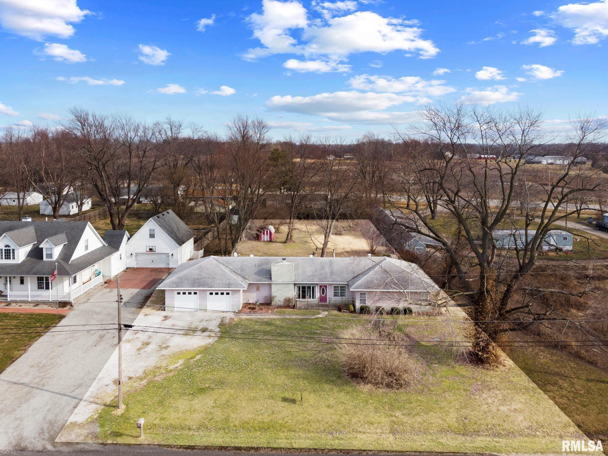 1542 South Camp Butler Road Springfield, IL 62707 - Photo 1 of 44