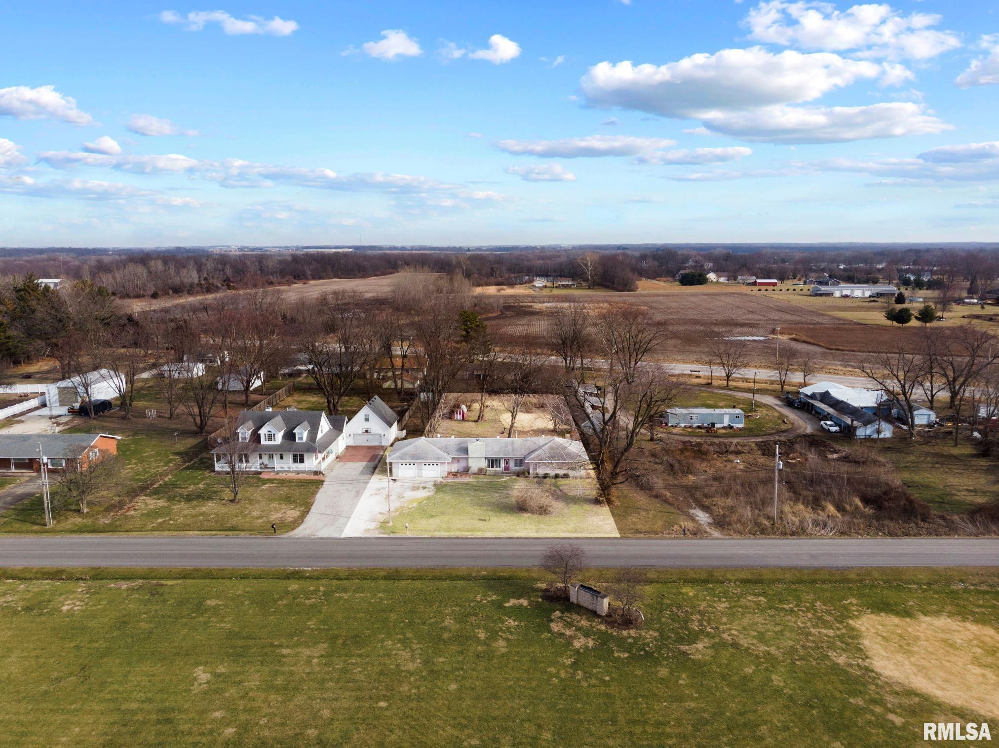 1542 South Camp Butler Road Springfield, IL 62707 - Photo 4 of 44