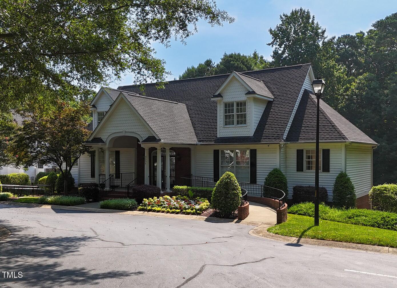5401 Goldenglow Way Raleigh, NC 27606 - Photo 22 of 29 DJI_20250624102223_0008_D