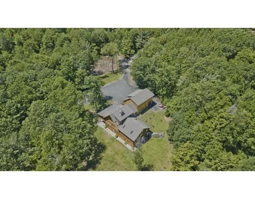 620 South Quarter Road Russell, MA 01071 - Photo 4 of 41 Gallery Image 4