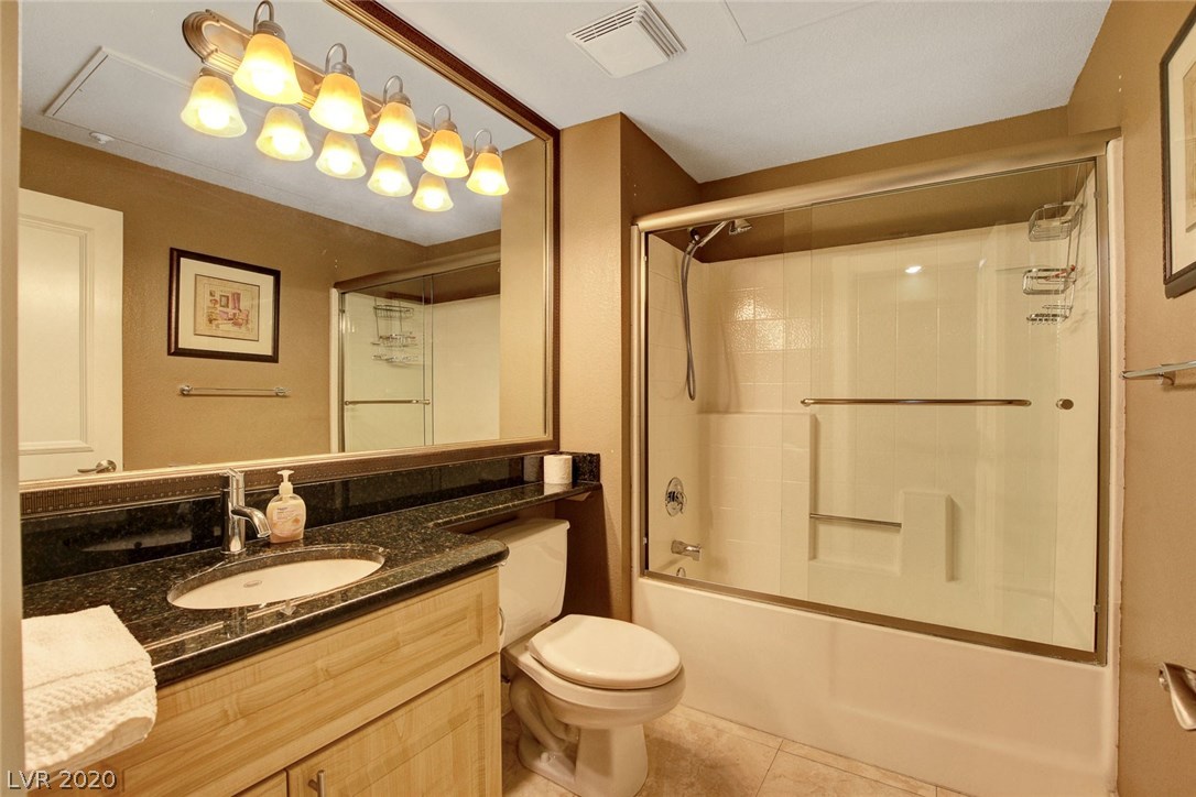 260 East Flamingo Road, Unit 308 Las Vegas, NV 89169 - Photo 12 of 27 Gallery Image 12