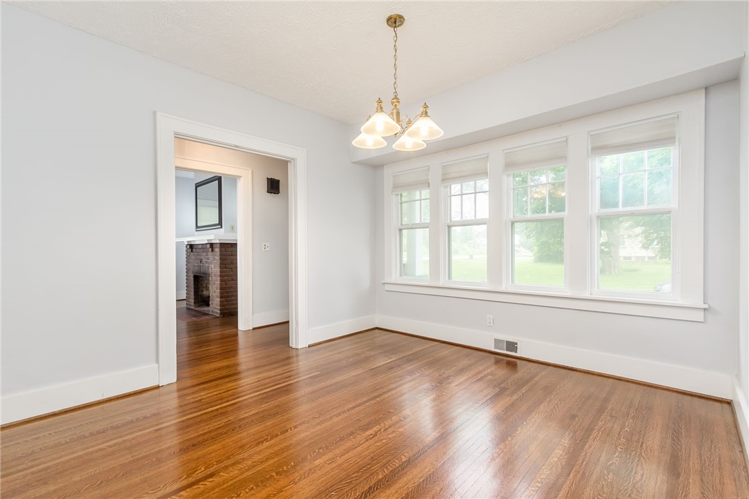 466 Elmgrove Road Greece, NY 14606 - Photo 14 of 38