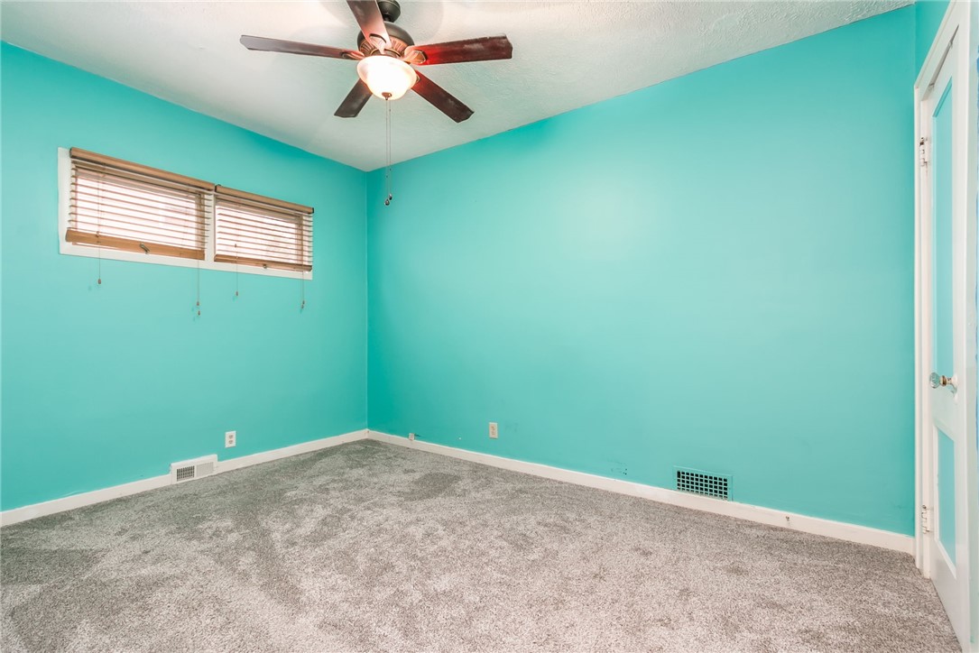 466 Elmgrove Road Greece, NY 14606 - Photo 22 of 38