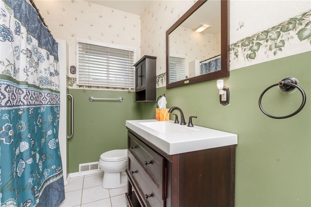 466 Elmgrove Road Greece, NY 14606 - Photo 23 of 38