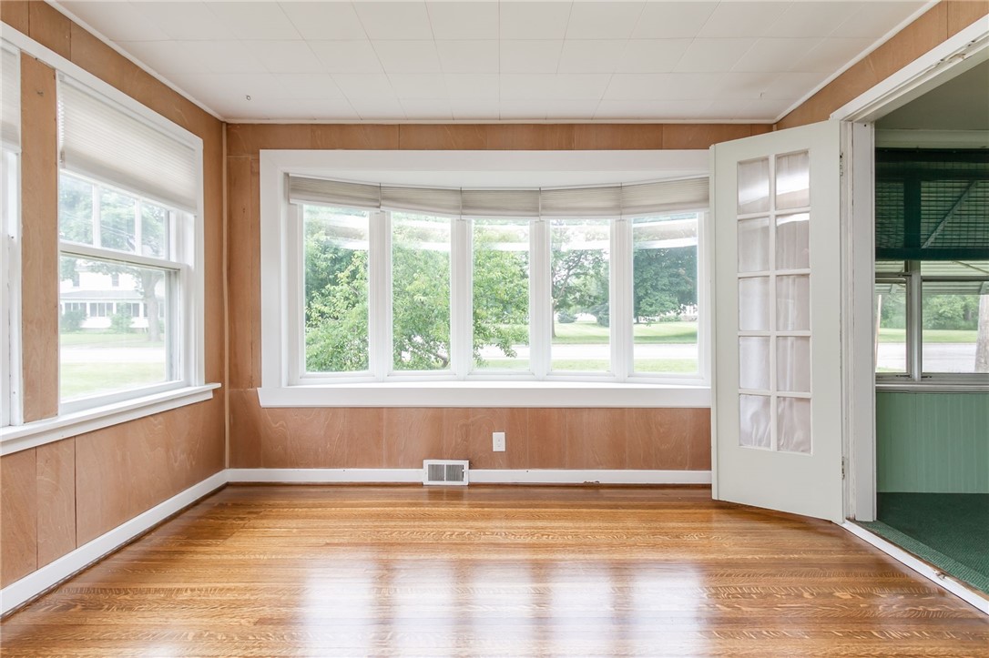 466 Elmgrove Road Greece, NY 14606 - Photo 8 of 38