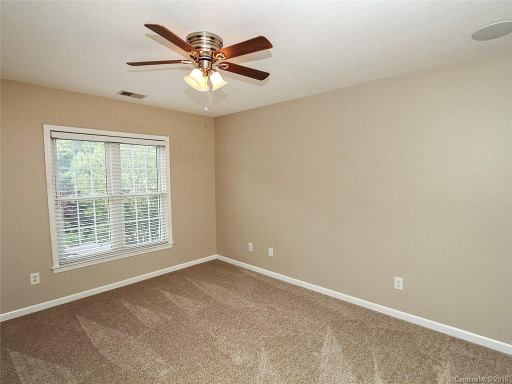 10607 Hellebore Road Charlotte, NC 28213 - Photo 20 of 30 Gallery Image 20