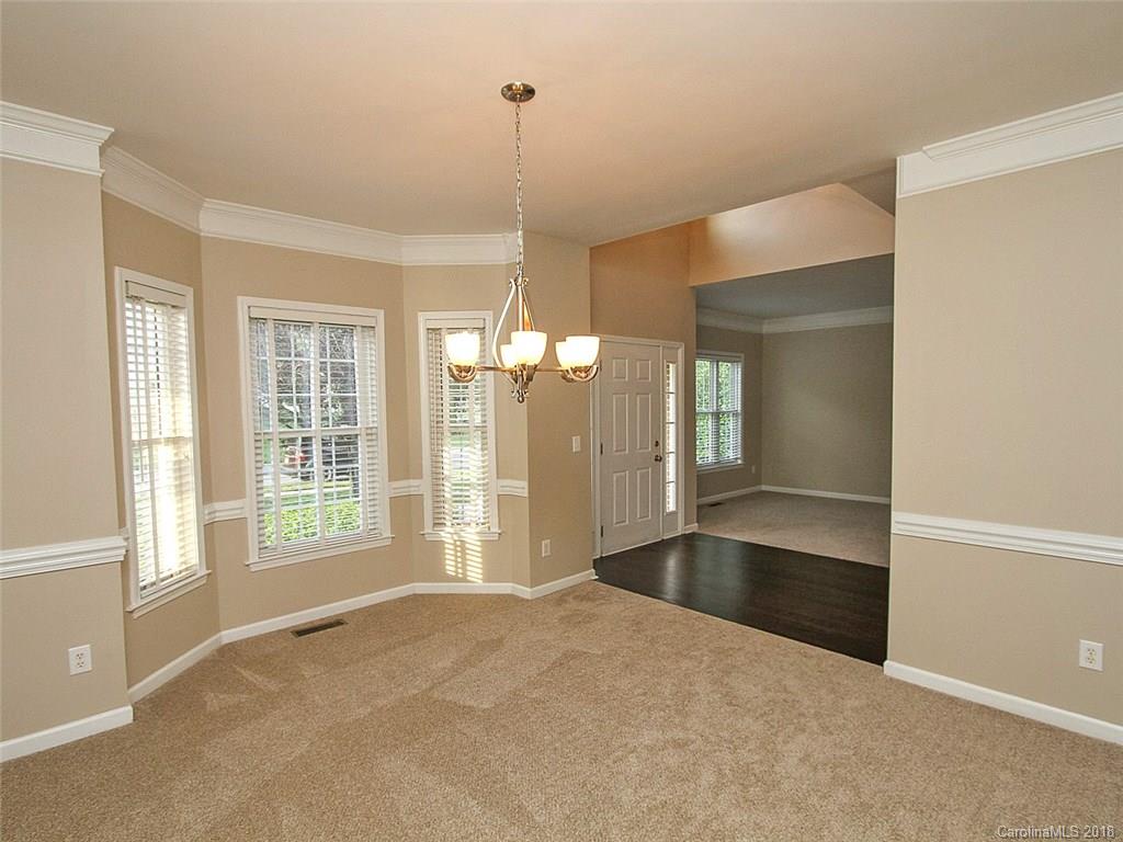10607 Hellebore Road Charlotte, NC 28213 - Photo 3 of 30 Gallery Image 3