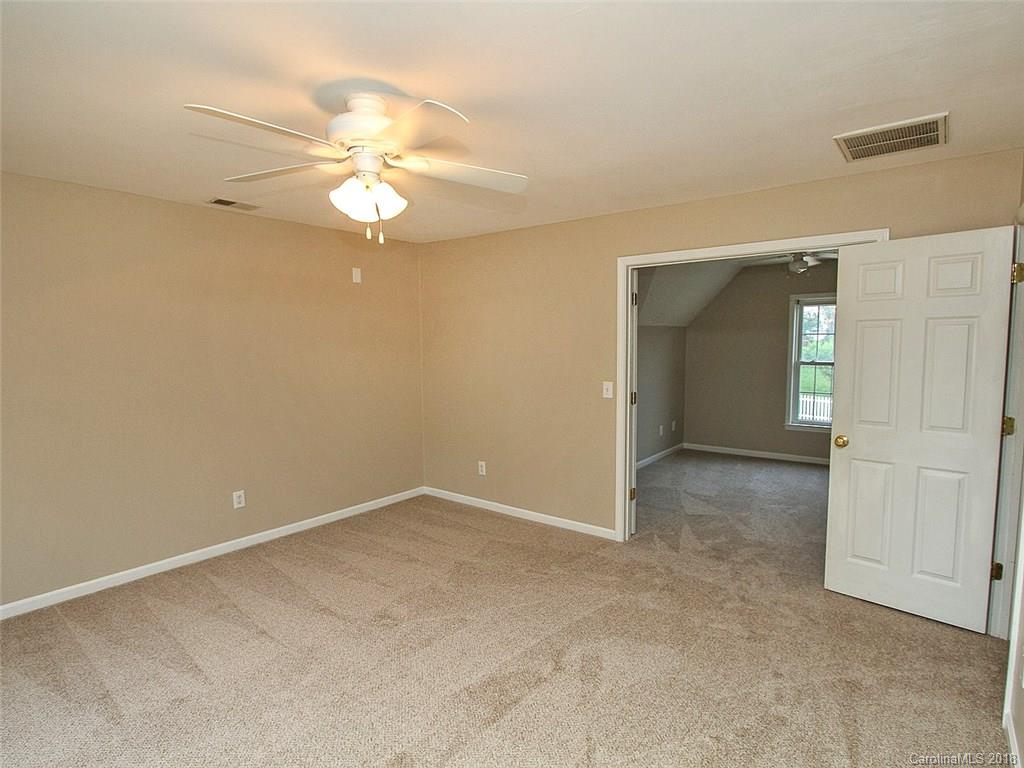 10607 Hellebore Road Charlotte, NC 28213 - Photo 23 of 30 Gallery Image 23