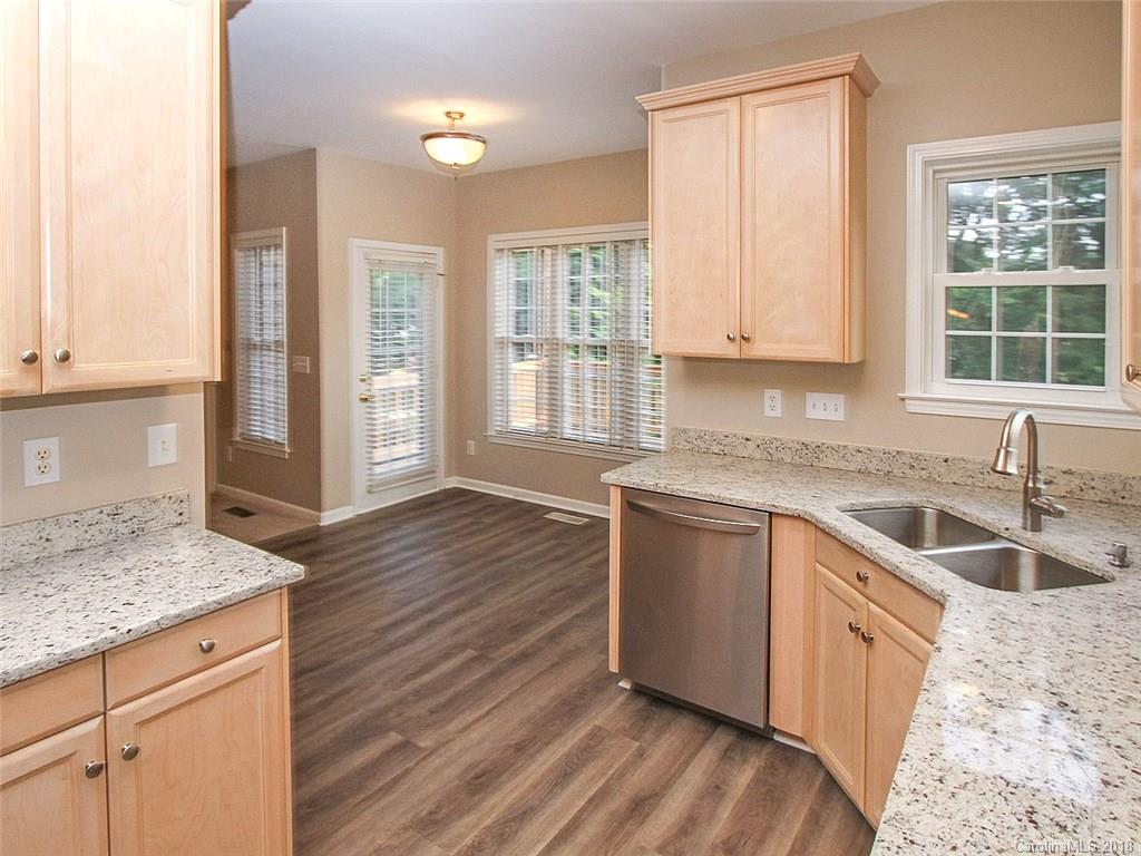 10607 Hellebore Road Charlotte, NC 28213 - Photo 7 of 30 Gallery Image 7