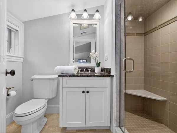 $5,250,000 | 12 Winding River Circle, Wellesley, MA 02482