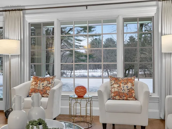 $5,250,000 | 12 Winding River Circle, Wellesley, MA 02482