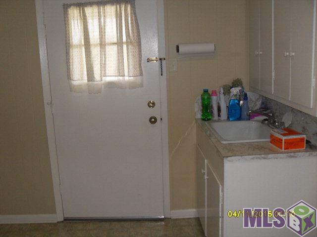 206 Zynn Street Raceland, LA 70394 - Photo 6 of 15 Utility room view #2