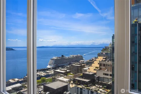 $749,000 | 121 Stewart Street, Unit 2008, Seattle, WA 98101