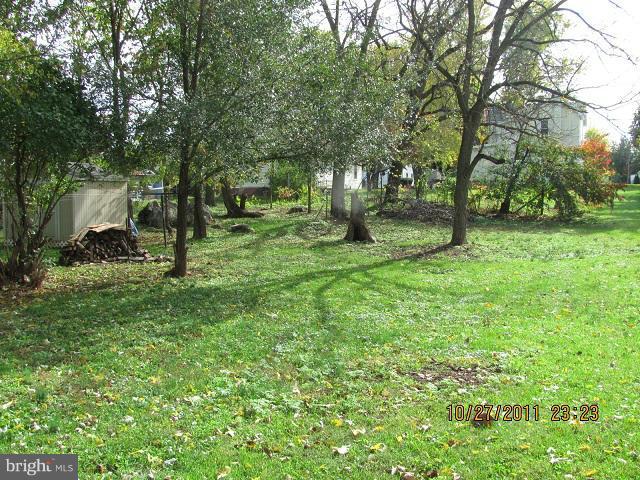 209 East 7th Avenue Ranson, WV 25438 - Photo 3 of 9 View