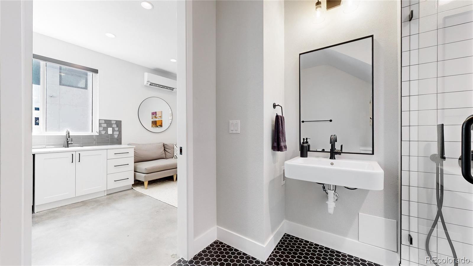 645 Inca Street, Unit 3 Denver, CO 80204 - Photo 9 of 38 Gallery Image 9