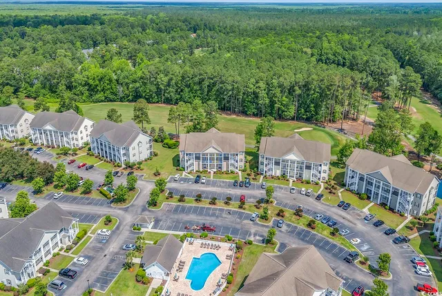 $224,900 | 5852 Longwood Drive, Unit 302, Murrells Inlet, SC 29576