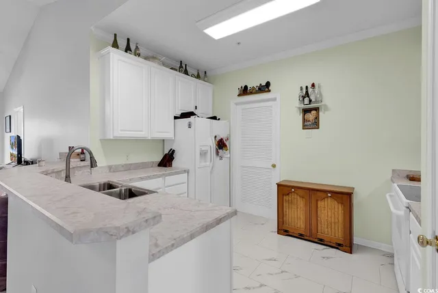 $224,900 | 5852 Longwood Drive, Unit 302, Murrells Inlet, SC 29576