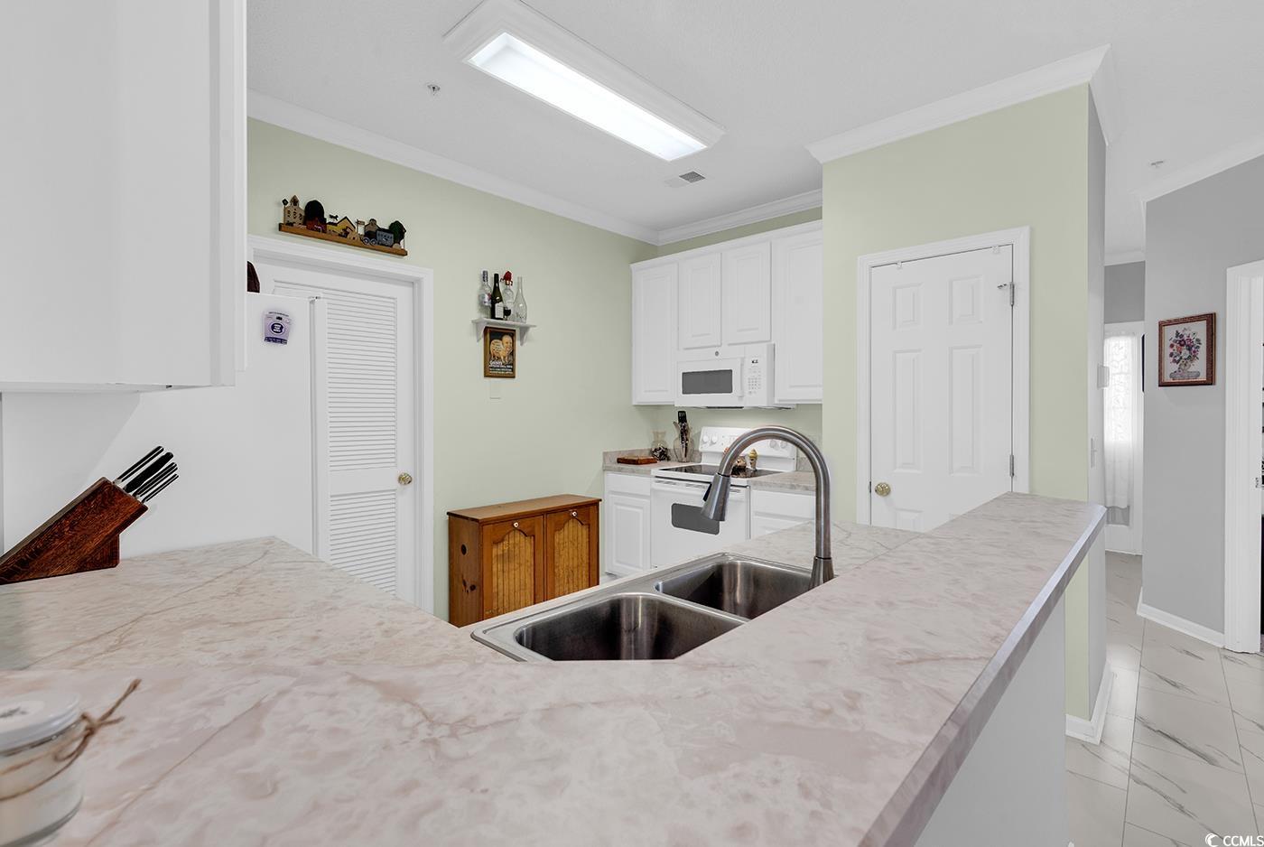 5852 Longwood Drive, Unit 302 Murrells Inlet, SC 29576 - Photo 8 of 35