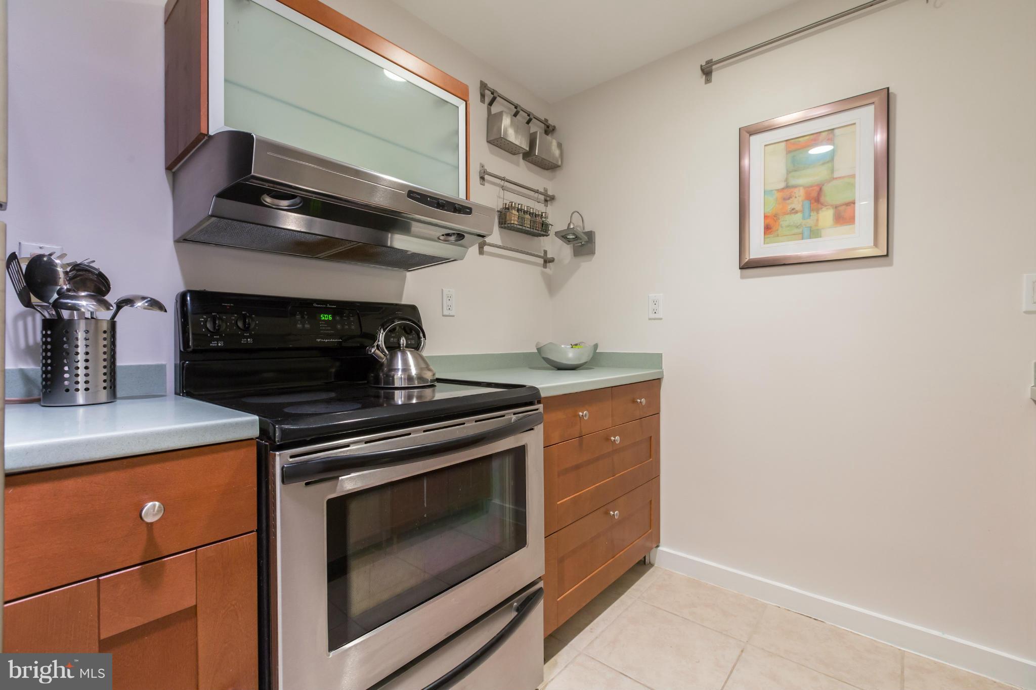2013 Columbia Road Northwest, Unit A Washington, DC 20009 - Photo 4 of 10 Kitchen