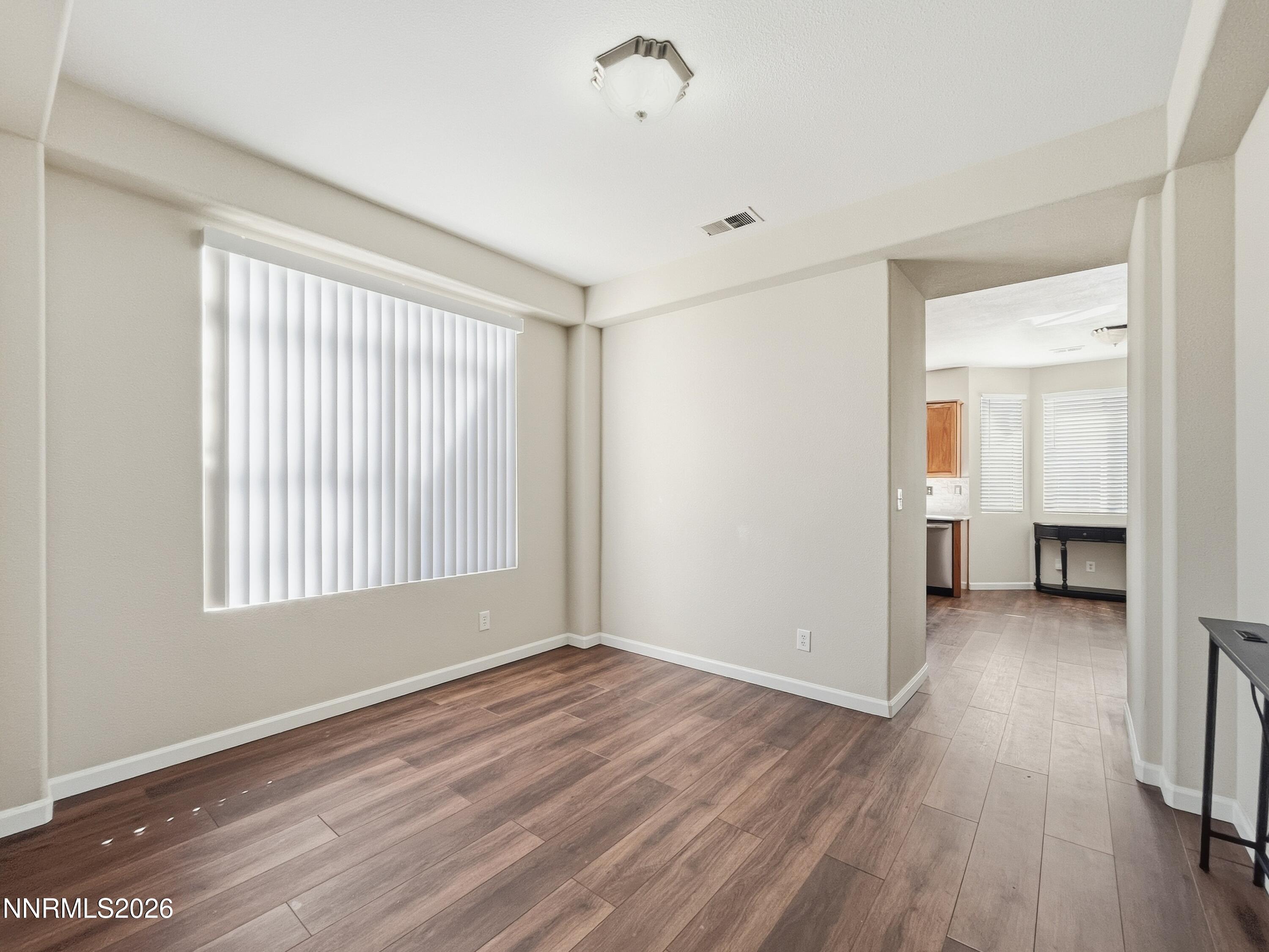 10493 Copper Wood Court Reno, NV 89521 - Photo 9 of 24 53a562bf8b824297176da7ba64dbcddf512e9665