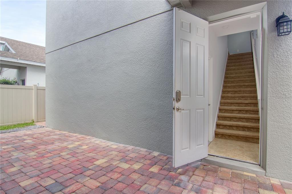 8323 Lookout Pointe Drive Windermere, FL 34786 - Photo 32 of 44