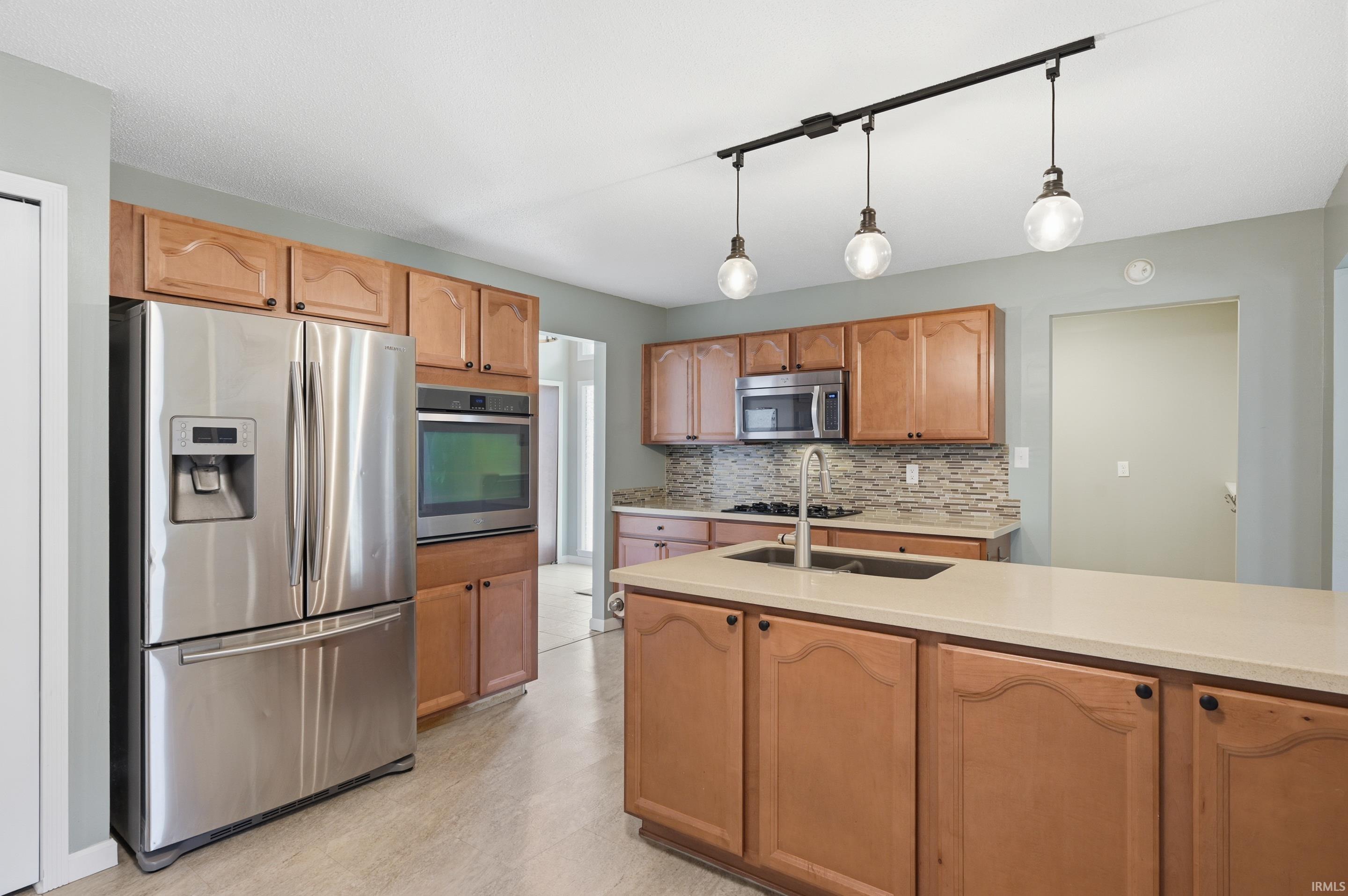 5401 North Moore Road Muncie, IN 47304 - Photo 14 of 34