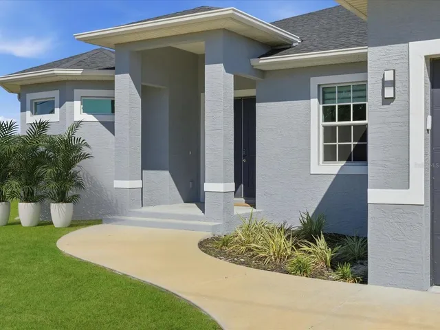 $549,900 | 17 Pine Valley Lane, Rotonda West, FL 33947